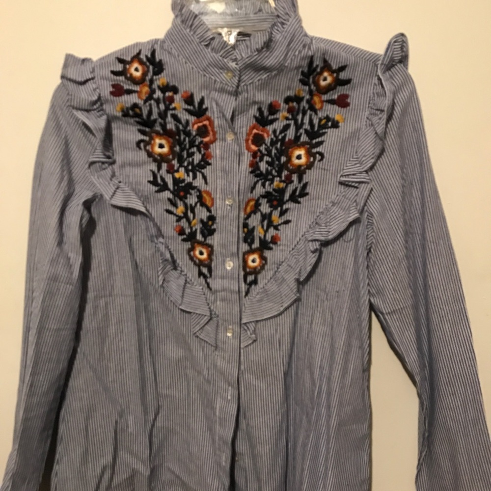 Flower Embroidery Chambray Blouse